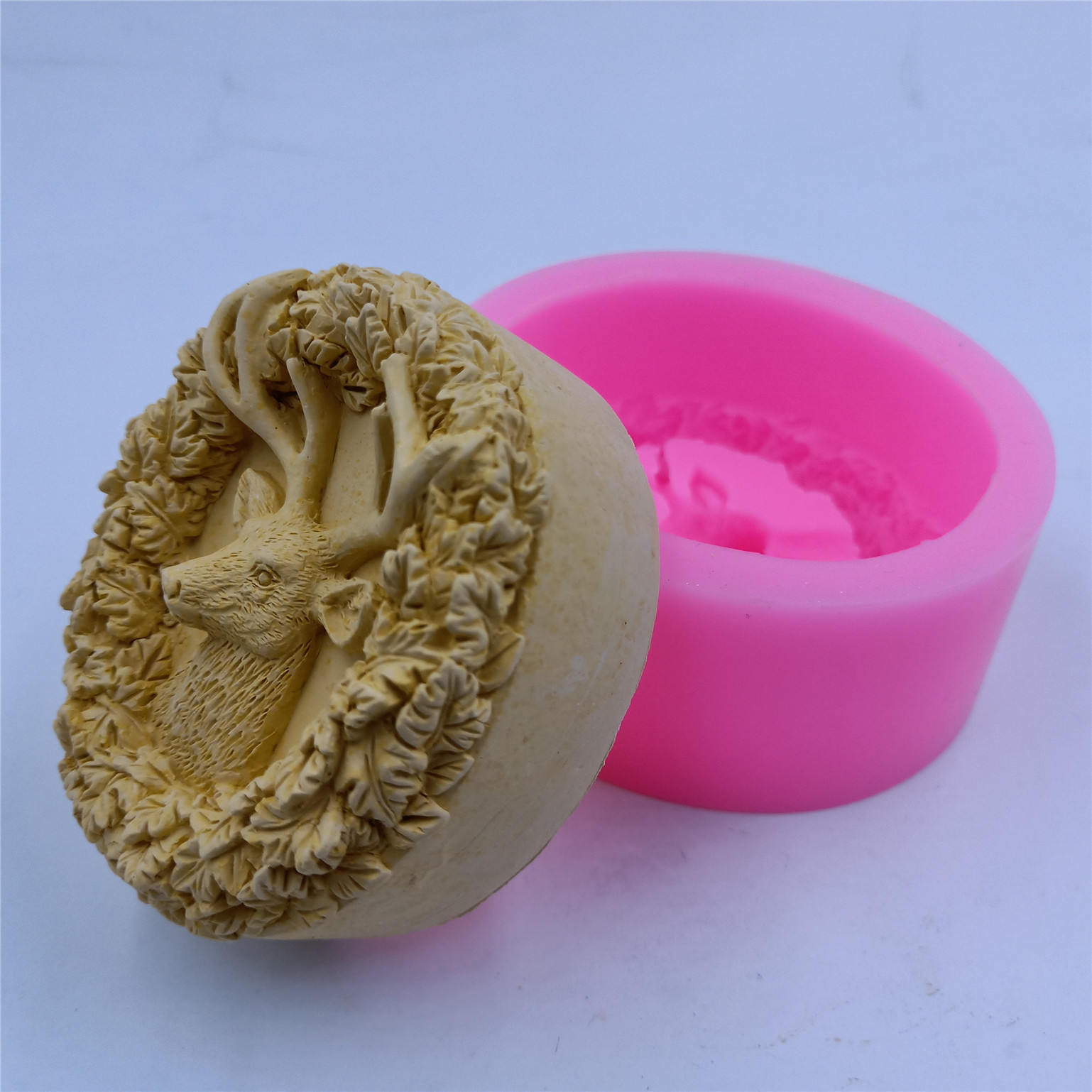 الغزلان تصميم الصابون قالب من  - مراجعة Soap Making Formula وسعره